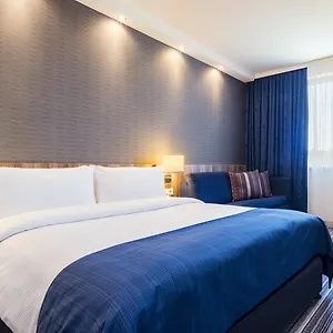 https://holiday-inn-express-munich-airport.com-bavaria.com